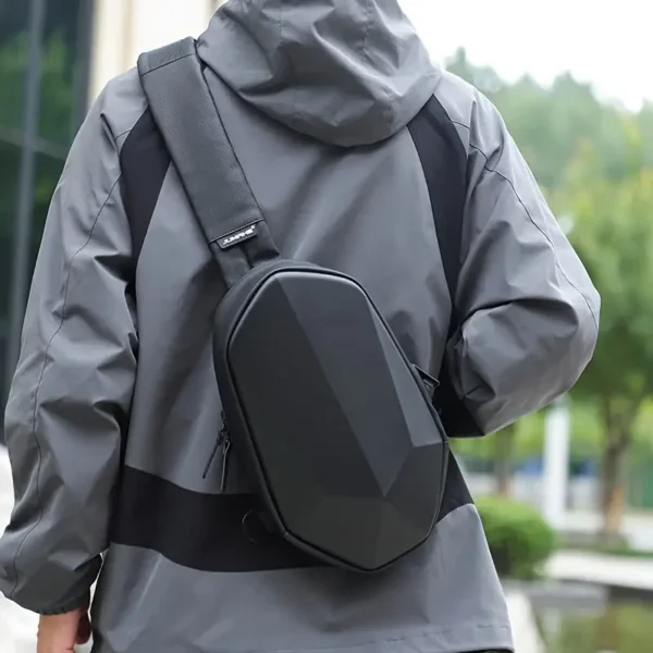 حقيبة كتف Sling bag حقيبة كتف Sling bag